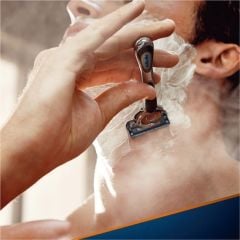 Gillette Fusion ProGlide FlexBall Tıraş Makinesi + 5 Yedek Başlık